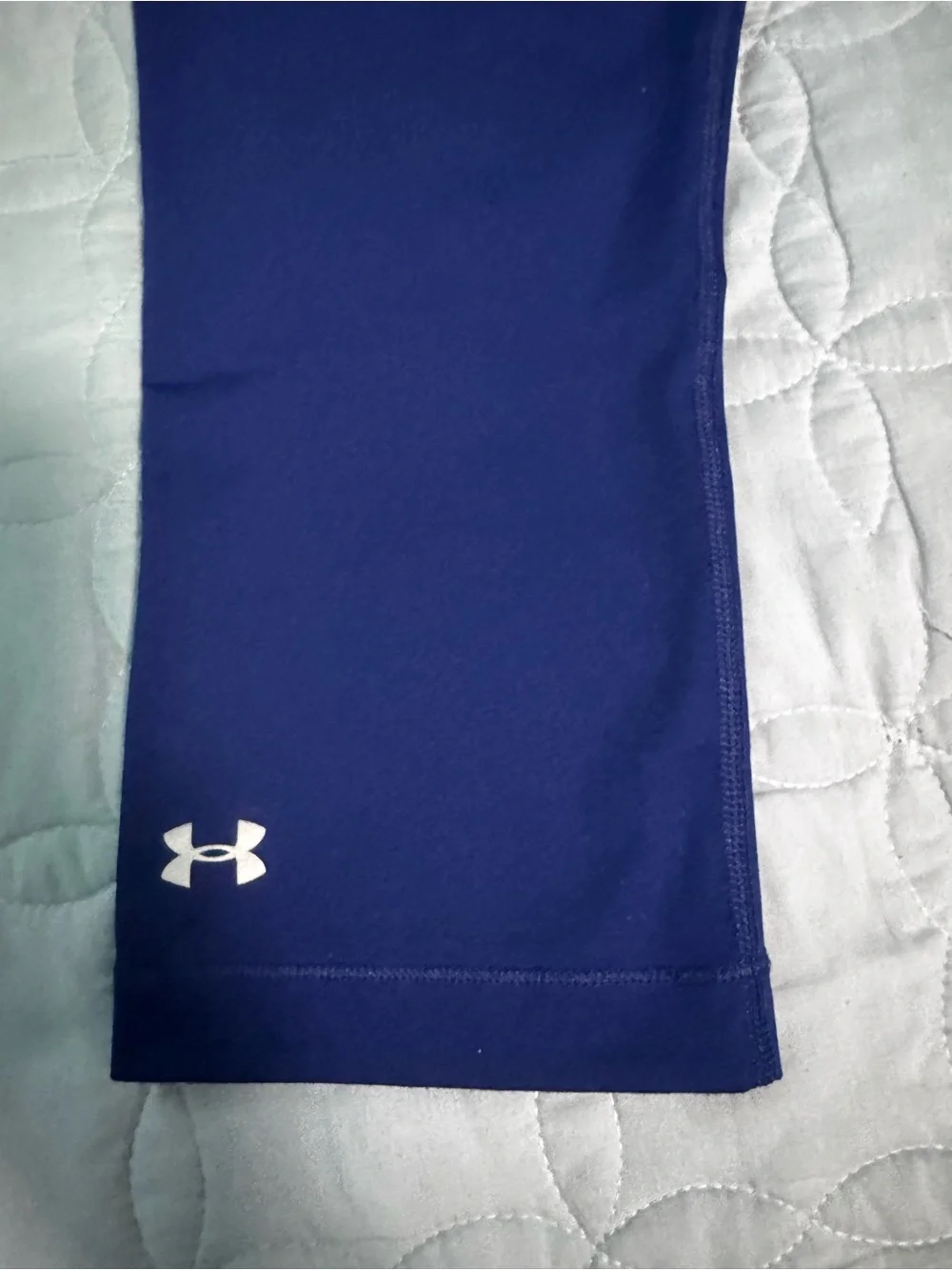 Under Armour Navy Capri Leggings Sz M
